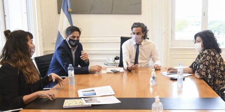 “Las restricciones deben estar en otro ámbito para evitar suspender las clases”