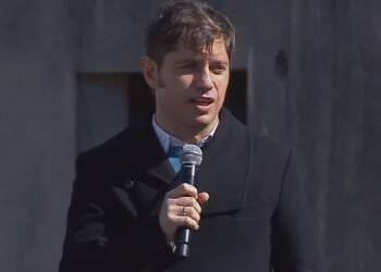 Kicillof: “Ni con la Justicia, ni con los medios van a impedir que cuidemos a los argentinos”