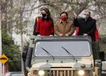 Fernández recordó a Güemes y se comprometió a trabajar por la unidad del país