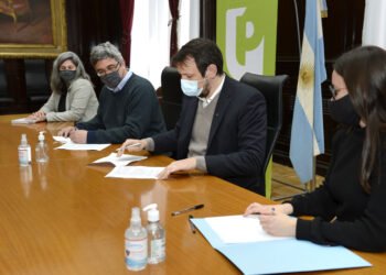 Provincia Fideicomisos: Nueva línea de financiación para el fortalecimiento de la cadena láctea bonaerense