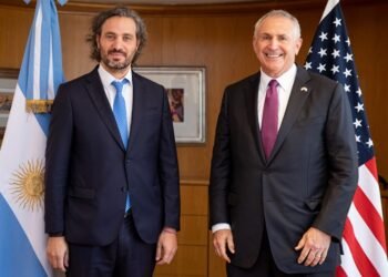 Cafiero destacó el “acompañamiento” de los Estados Unidos en el acuerdo con el FMI