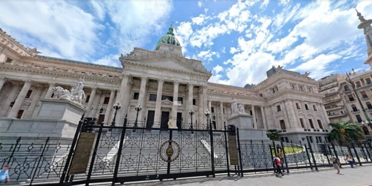Vallarán el Congreso durante tratamiento del acuerdo con FMI en el Senado