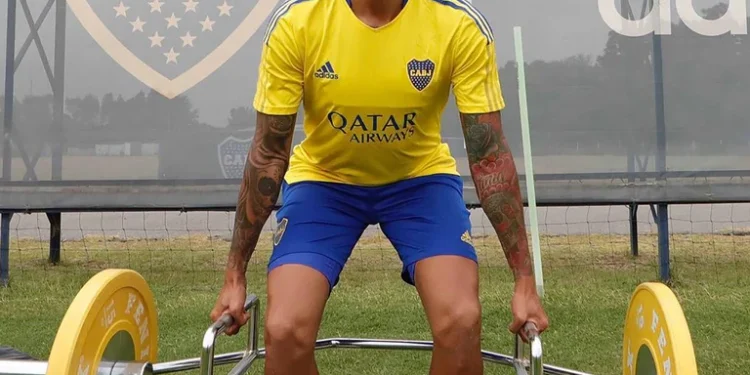 Dos clubes brasileños buscan a Agustín Almendra: la postura que tomó la dirigencia de Boca