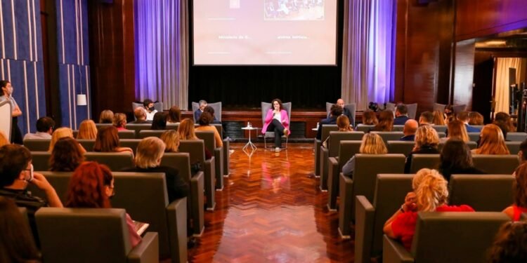 Una de cada tres mipymes es liderada por mujeres en la Argentina