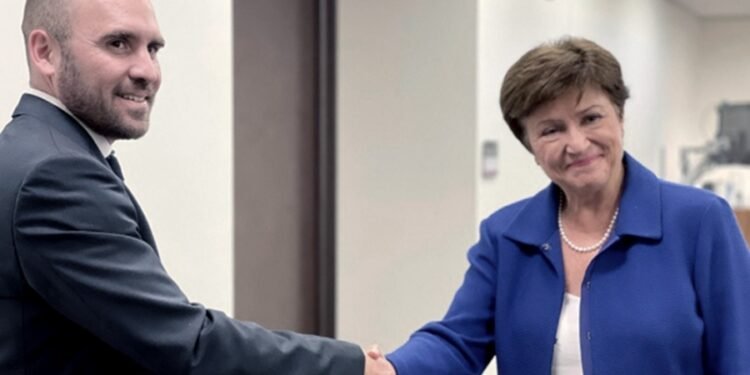 “No pagar implicaba ajuste, caída de la producción y el empleo”