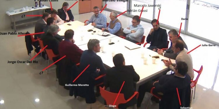 Postergaron la indagatoria de Villegas, el ministro que habló de la “Gestapo” antisindical