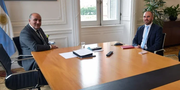 Juan Manzur se sumó al pedido de Martín Guzmán de gobernar con los funcionarios que están alineados