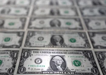 Dólar hoy: la cotización libre sube a $207 y la brecha cambiaria alcanza el 74%