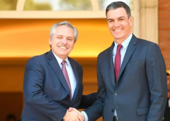 Alberto Fernández se reunió con Pedro Sánchez y propuso a la Argentina como “un proveedor estable y seguro de alimentos y energía”