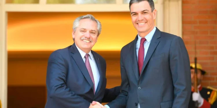 Alberto Fernández se reunió con Pedro Sánchez y propuso a la Argentina como “un proveedor estable y seguro de alimentos y energía”