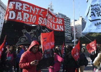 Organizaciones sociales protestarán en simultáneo frente a cinco ministerios porteños