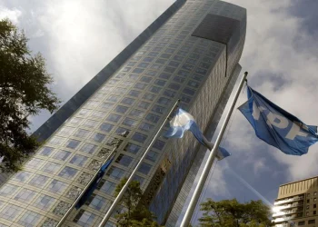 El juicio por la expropiación de YPF en EEUU, en su fase final: escenarios y cuántos millones significaría un fallo adverso para Argentina