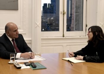 Manzur recibe a gobernadores y se reúne con Batakis