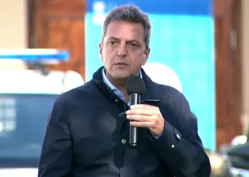 El Gobierno enfrenta problemas para obtener dólares de los bancos regionales y un sombrío panorama sobre la inflación