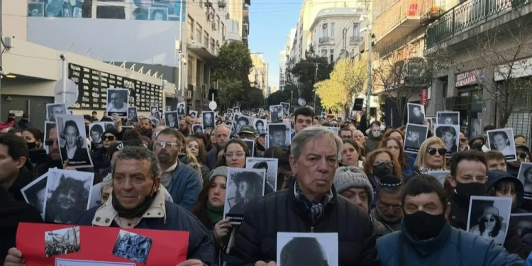 Comunicado conjunto de AMIA y DAIA: “Irán tuvo una activa participación en la organización y en la financiación del ataque terrorista”