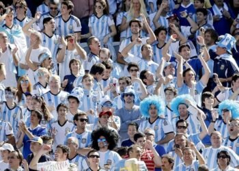 La AFIP salió a buscar monotributistas que viajan al Mundial de Qatar