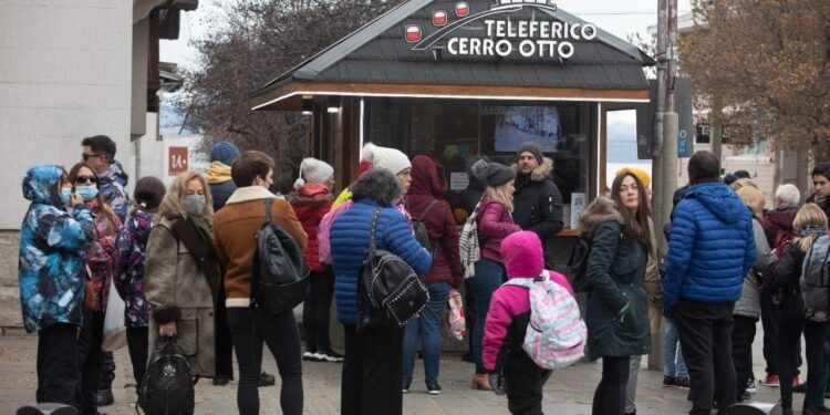 Un millón de turistas del extranjero visitaron la Argentina en el invierno