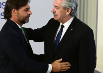 Uruguay lamenta el estancamiento del Mercosur y reconoce las tensiones con la Argentina