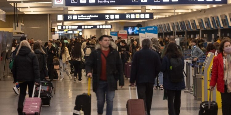 Turismo internacional: superávit durante noviembre de 2022