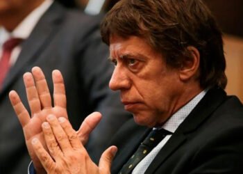 Ricardo Bussi, candidato de Javier Milei en Tucumán, comenzó su campaña con un spot en el que apoyó la libre portación de armas