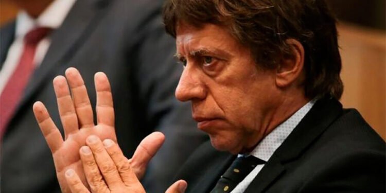 Ricardo Bussi, candidato de Javier Milei en Tucumán, comenzó su campaña con un spot en el que apoyó la libre portación de armas