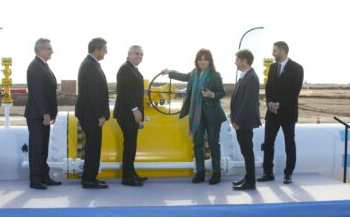 Tras la foto de unidad y la inauguración del gasoducto, Massa retoma la negociación con el Fondo Monetario