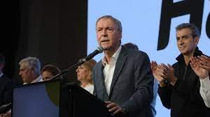 Schiaretti en la mira: Massa y Milei se disputan sus votos, pero el gobernador piensa más allá del balotaje