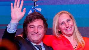 Milei evalúa anular el decreto de Macri que prohíbe nombrar familiares para que Karina asuma como secretaria