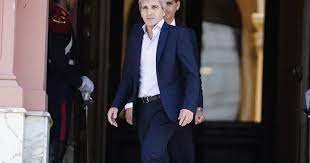 Caputo se reúne con la cúpula de la UIA con la mira puesta en la deuda comercial y el dólar