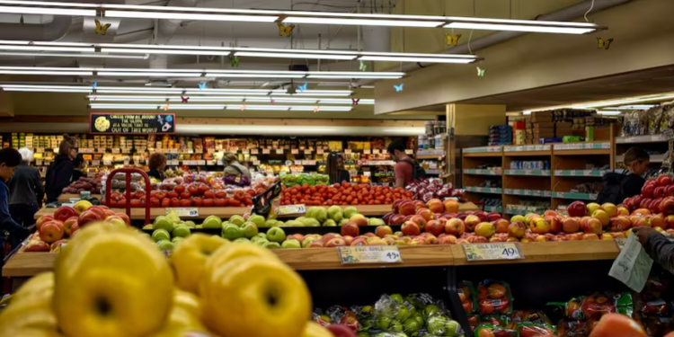 Posiciones encontradas entre comercios por la propuesta para llevar una canasta de productos más barata