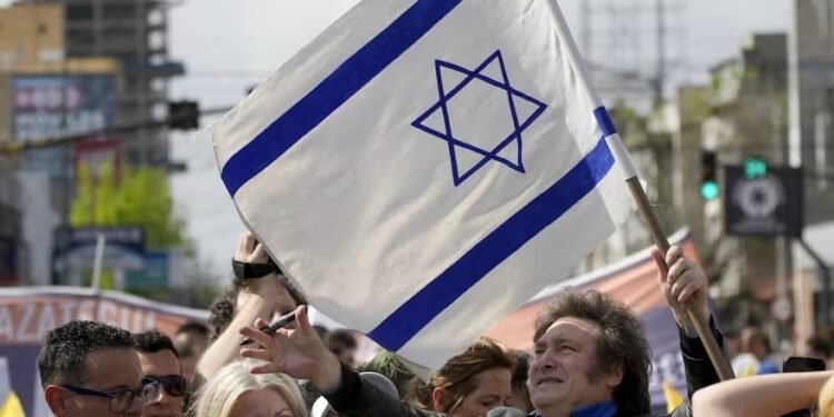 Milei hará una parada antes de visitar al Papa: viajará a Israel