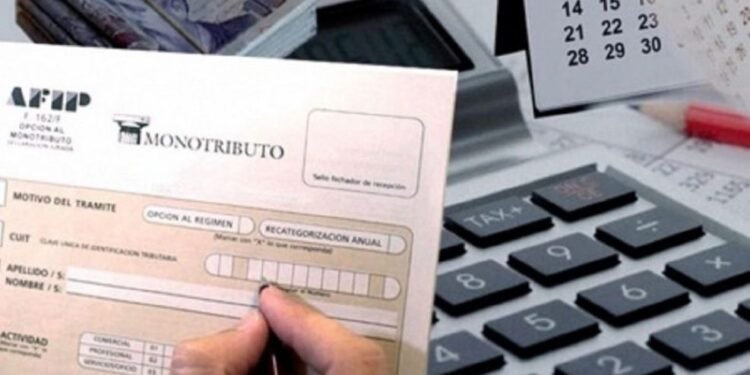 El Gobierno propuso nuevas escalas del Monotributo en la nueva Ley Ómnibus