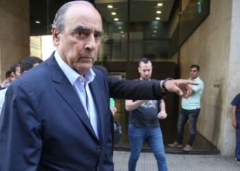 Francos enfrentado con Villarruel: “Lo podría haber evitado”