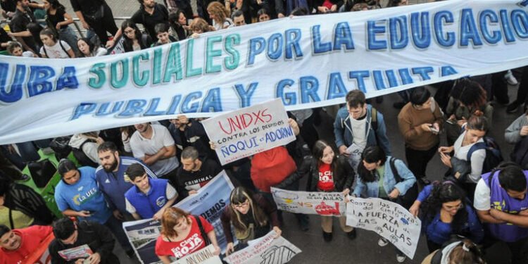 Emergencia presupuestaria en la UBA: habrá un reclamo pacífico