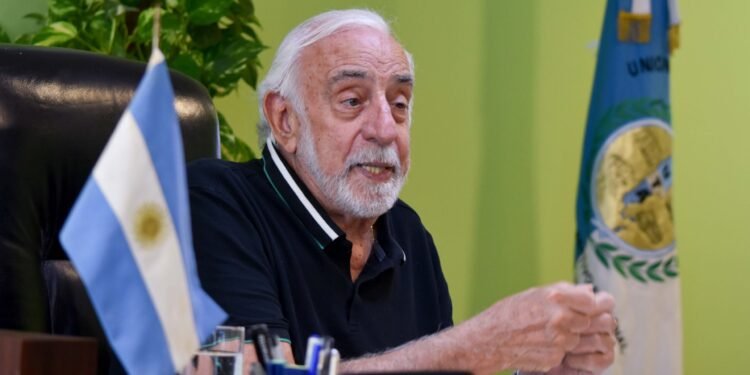 El Gobierno amenazó a la UTA: le quitarían las licencias a los choferes