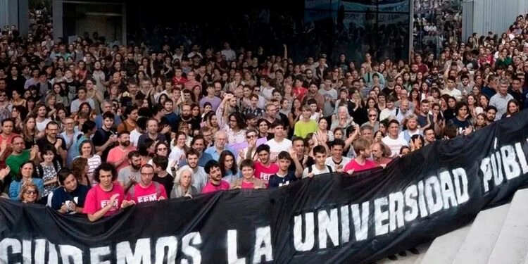 Comenzó la Marcha Federal Universitaria