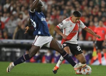 River va a Montevideo contra Nacional en busca de la clasificación