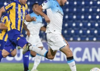 Racing vs. Sportivo Luqueño, por la Copa Sudamericana
