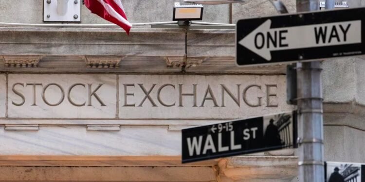 Con demoras en la Ley Bases y la salida del cepo, los mercados dan las primeras señales de cansancio