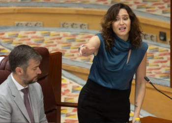 Javier Milei en España: qué es la Medalla Internacional de Madrid que le entregó Díaz Ayuso al Presidente