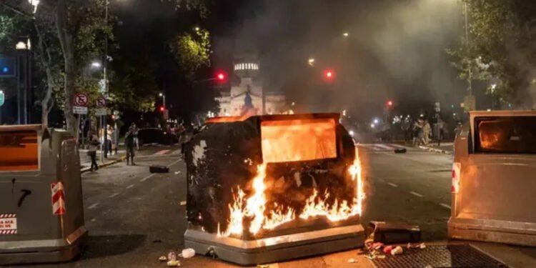 Destrozos en las inmediaciones del Congreso: los daños ascienden a casi $100 millones