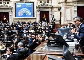 El Gobierno aprobará hoy la Ley Bases y el paquete fiscal: los cambios finales que sancionará Diputados
