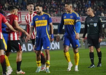 Empate en La Plata: cierre caliente y con el VAR de protagonista