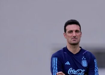 La 10 y la cinta de capitán de la Selección Argentina, los dos interrogantes de cara a Chile