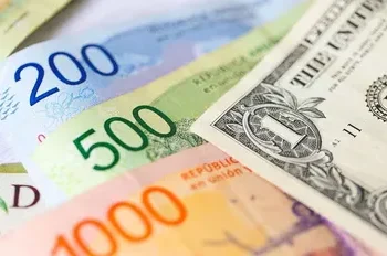Mercados: Sube $ 10 el dólar blue