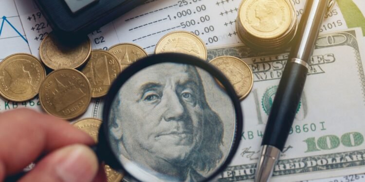 Blanqueo de Capitales: El clima positivo es innegable y ayuda a que el riesgo país se ubique por debajo de los 1.000 puntos