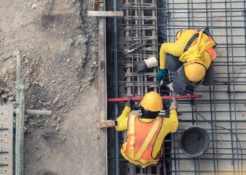 Lentamente el empleo en la construcción se recupera, aunque se estabiliza en niveles muy bajos