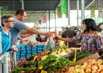 La inflación de octubre perforará el 3%, buenas noticias para el gobierno de Javier Milei