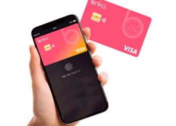 Una fintech creada por migrantes latinos quiere romper el negocio de las remesas y las transferencias bancarias