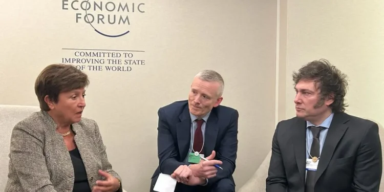 Milei y Georgieva cerraron ayer por la tarde en Washington los términos para lograr un acuerdo entre el FMI y la Argentina